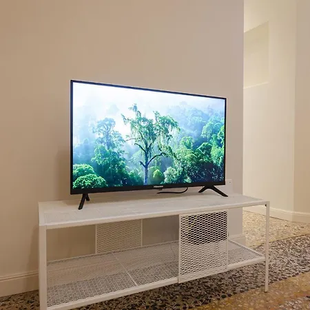 Апартаменты Azeglio Luxury Homes Болонья