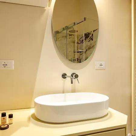 Azeglio Luxury Homes Apartament *